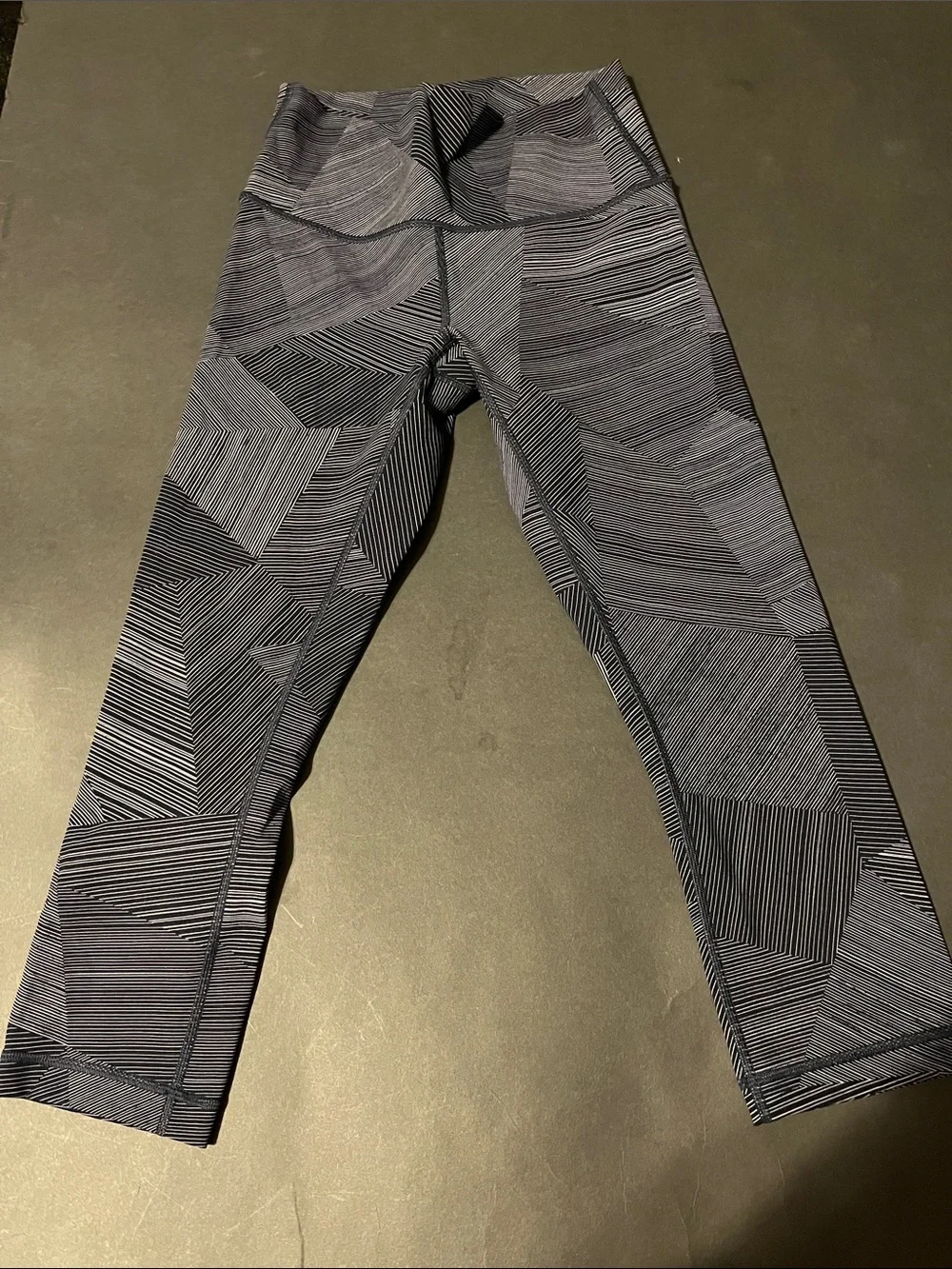 lululemon athletica set five